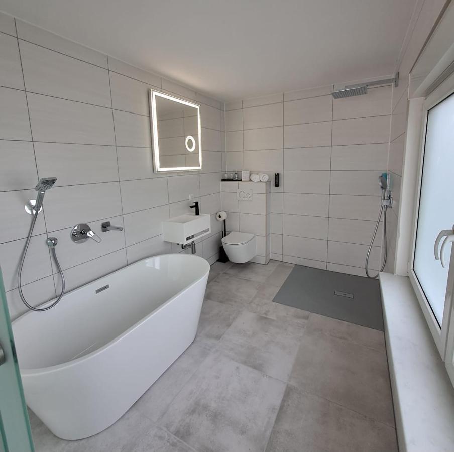 Hotel Rhin Inn Fehrbellin ภายนอก รูปภาพ